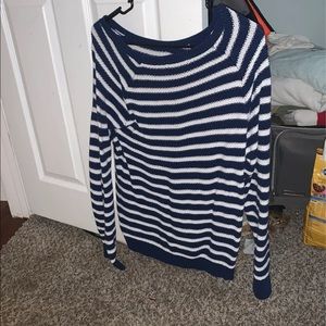 Liz Cailborne Long sleeve